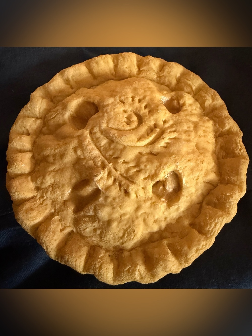 LONGABERGER MINIATURE FAUX APPLE PIE